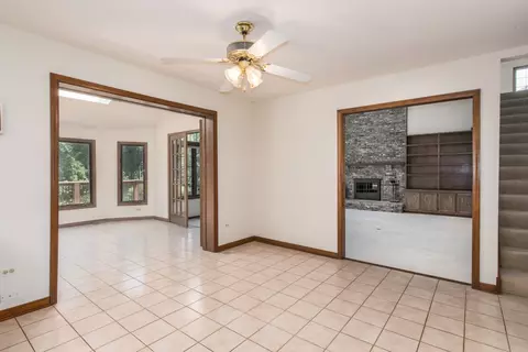 23 W230 Hampton Cir, Naperville, IL 60540 photo 16