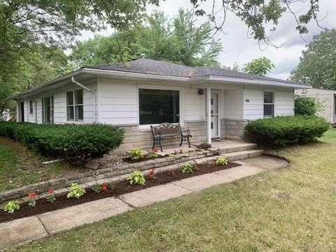 2529 Crystal Dr, Joliet, IL 60435