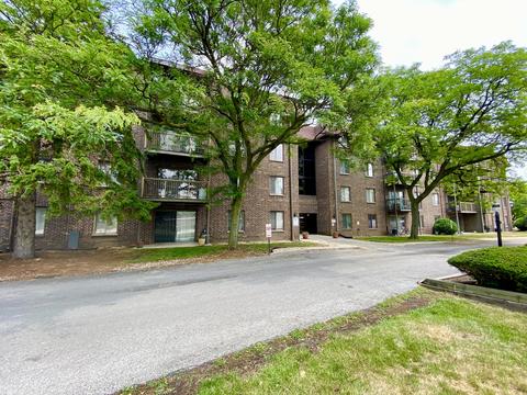 830 Elder Rd #B-213, Homewood, IL 60430
