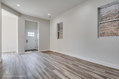 822 E 76th St, Chicago, IL 60619 photo 4