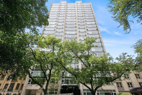 2728 N Hampden Ct #805, Chicago, IL 60614
