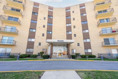 18400 Cherry Creek Dr #309, Homewood, IL 60430