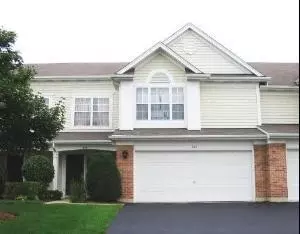 954 Huntington Dr, Elk Grove Village, IL 60007