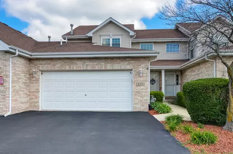655 Kristin Ct, New Lenox, IL 60451