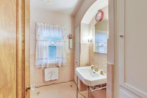 8701 Rockefeller Ave, Brookfield, IL 60513 photo 28