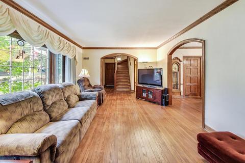 8701 Rockefeller Ave, Brookfield, IL 60513 photo 6