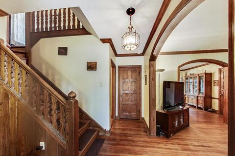 8701 Rockefeller Ave, Brookfield, IL 60513 photo 4
