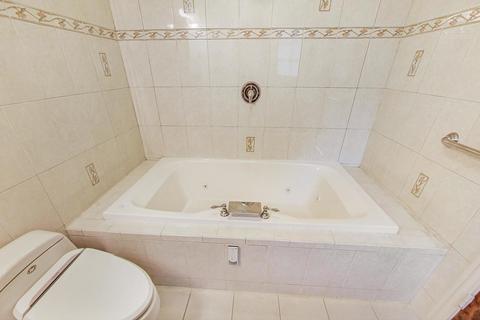 8701 Rockefeller Ave, Brookfield, IL 60513 photo 22