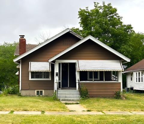2221 W Jefferson St, Rockford, IL 61101