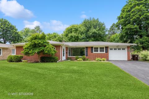 222 Gladys Ave, Fox River Grove, IL 60021