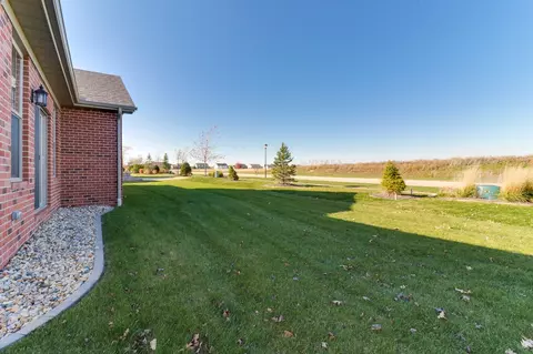 1332 Monterey Pine Dr, Normal, IL 61761 photo 33