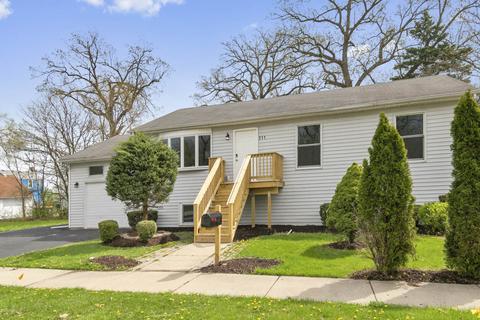 211 Interocean Ave, Chicago Heights, IL 60411