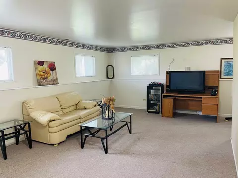 3400 Atlantic Ave, Gurnee, IL 60031 photo 3