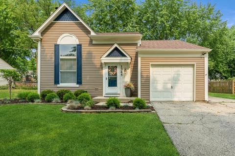 1345 Riverwood Dr, Algonquin, IL 60102