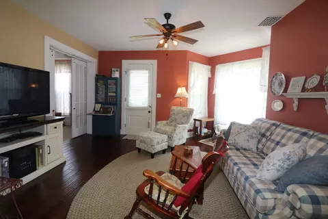202 E Garfield St, Maroa, IL 61756 photo 28