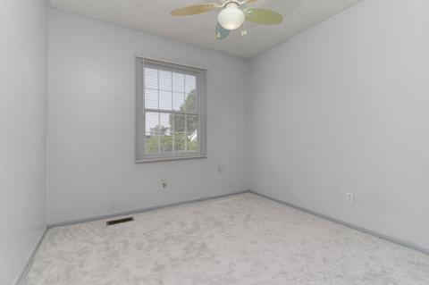 304 Carriage Hills Rd, Normal, IL 61761 photo 15