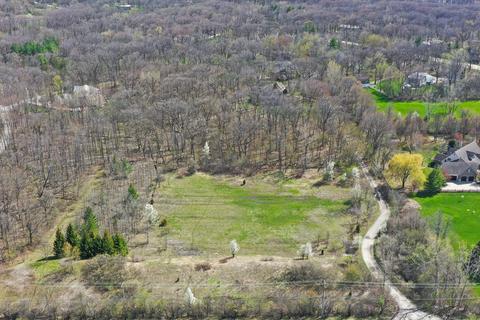 4375 Oak Creek Ln, Long Grove, IL 60047