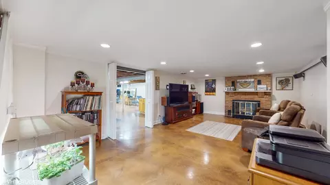 354 Cornell Ave, Des Plaines, IL 60016 photo 38