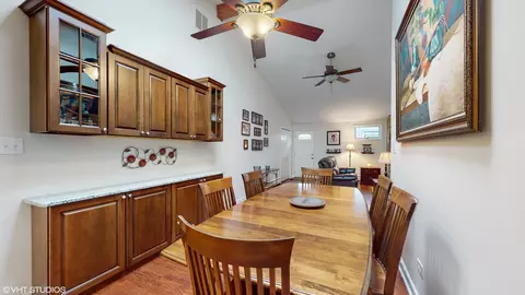 354 Cornell Ave, Des Plaines, IL 60016 photo 15