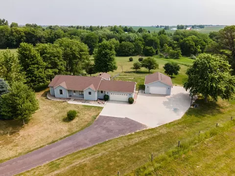 1218 County Road 2525 E, El Paso, IL 61738 photo 2