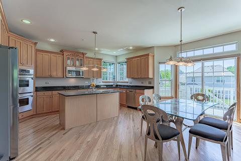 232 Barnside Cir, Geneva, IL 60134 photo 7
