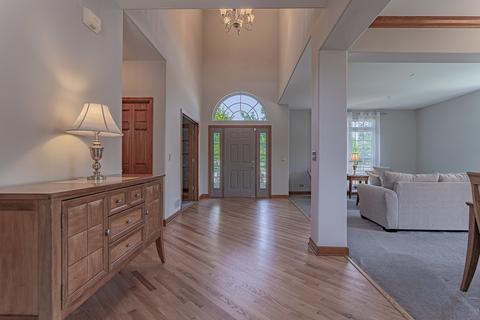 232 Barnside Cir, Geneva, IL 60134 photo 4