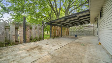 919 E 4th St, Belvidere, IL 61008 photo 26