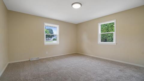 919 E 4th St, Belvidere, IL 61008 photo 16