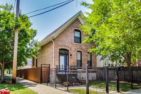 2835 W Jackson Blvd, Chicago, IL 60612