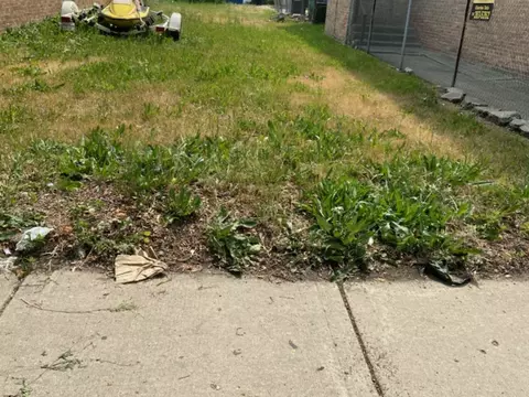 8945 S Stony Island Ave, Chicago, IL 60617