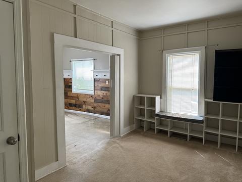 502 S Madison St, Morrison, IL 61270 photo 3