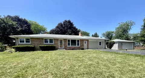 117 Willow Ln, Bristol, IL 60512