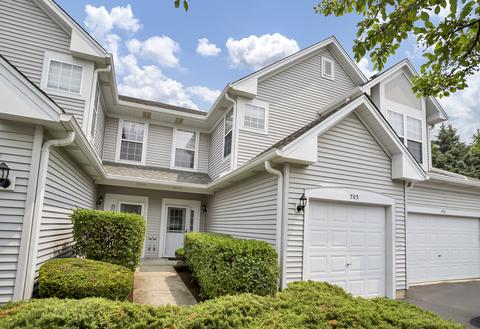 705 Huntington Ct, Oswego, IL 60543