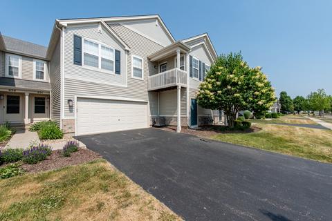 654 Arbor Cir #1, Lakemoor, IL 60051