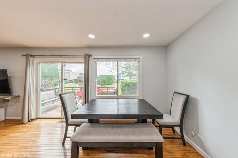 1995 Dunmore Pl, Hoffman Estates, IL 60169 photo 9