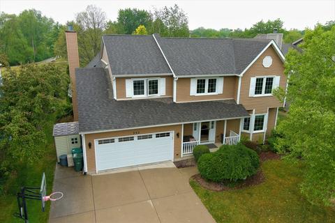 532 Trestle Ct, Grayslake, IL 60030