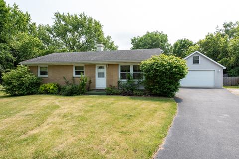 18109 W Manitowoc Ct, Grayslake, IL 60030