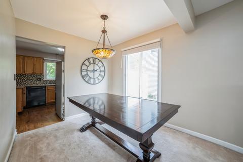 1167 S Beechtree Ln, Bartlett, IL 60103 photo 6