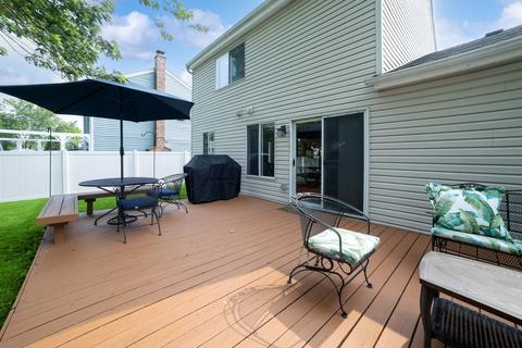 1167 S Beechtree Ln, Bartlett, IL 60103 photo 18