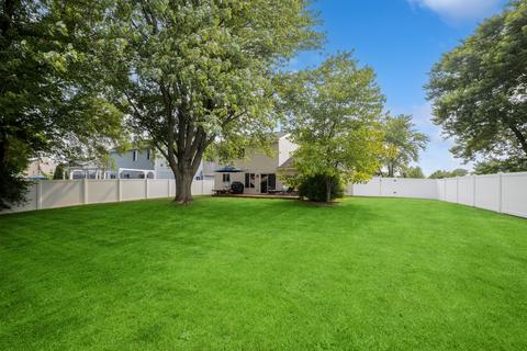 1167 S Beechtree Ln, Bartlett, IL 60103 photo 19