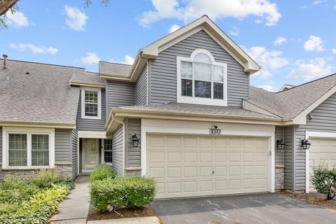 1070 Ridgefield Cir, Carol Stream, IL 60188