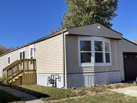 149 Knollwood Cir, Matteson, IL 60443