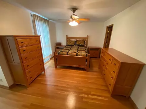 932 E 55th St, Chicago, IL 60615 photo 22