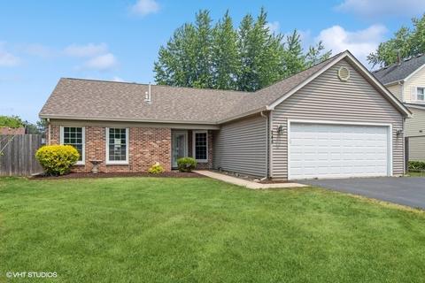 245 Commonwealth Dr, Bolingbrook, IL 60440