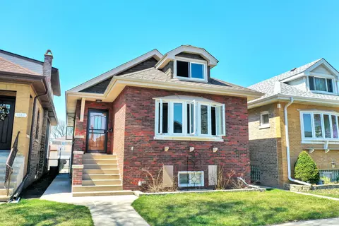 3846 N Panama Ave, Chicago, IL 60634