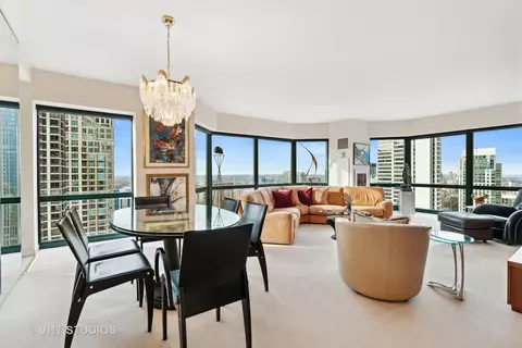100 E Huron St #3302, Chicago, IL 60611 photo 3