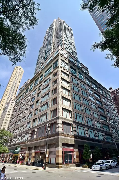 100 E Huron St #3302, Chicago, IL 60611 photo 1
