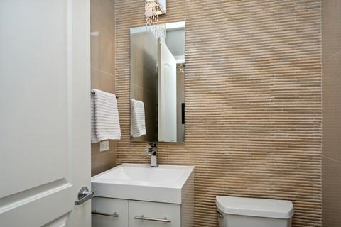 450 E Waterside Dr #2002, Chicago, IL 60601 photo 18