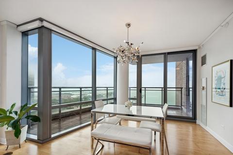 450 E Waterside Dr #2002, Chicago, IL 60601 photo 8