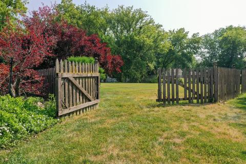 493 S Bartlett Rd, Bartlett, IL 60103 photo 1